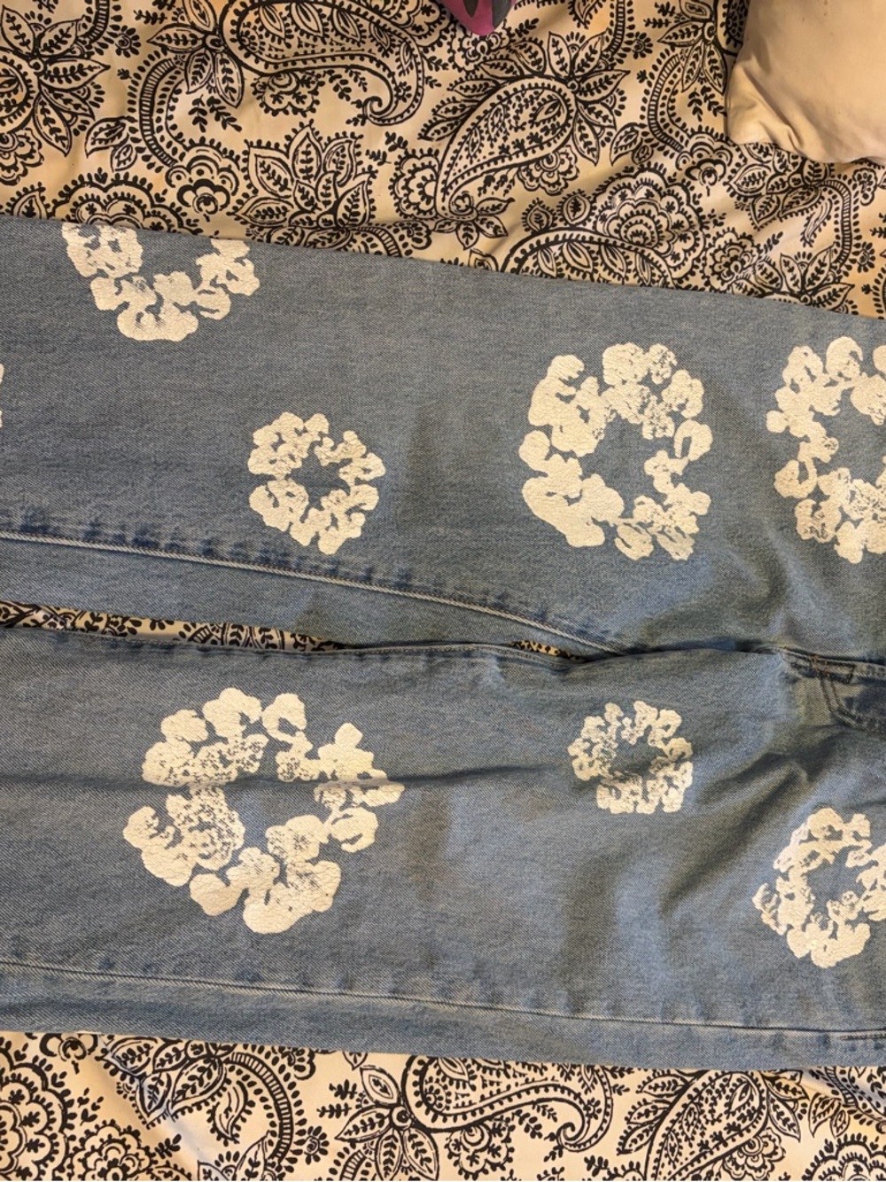 Women's Light Blue Straight-Leg Jeans with White Floral Print